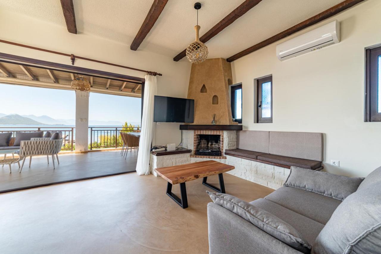 Alkis House By Aegiankazarte Apartment Kapotidhes Luaran gambar