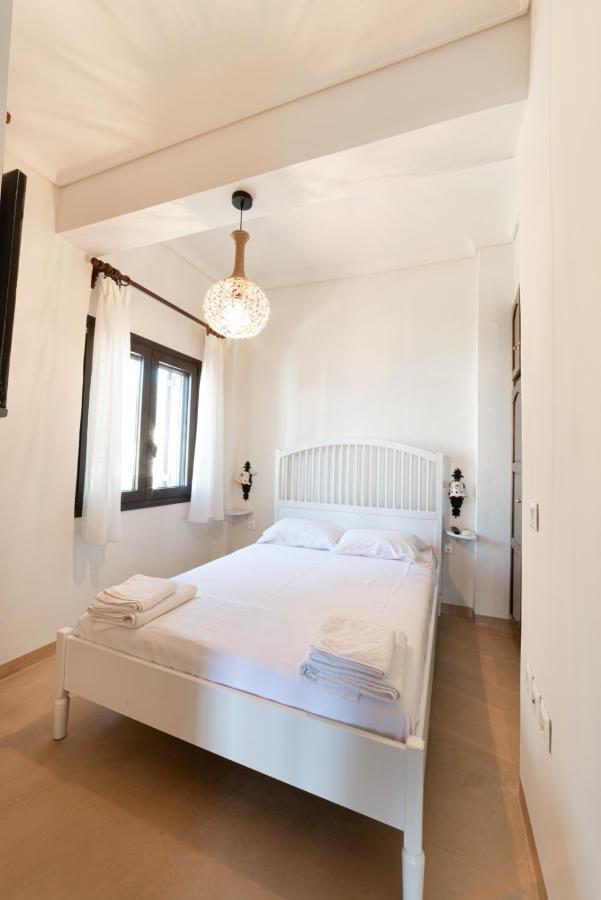 Alkis House By Aegiankazarte Apartment Kapotidhes Luaran gambar